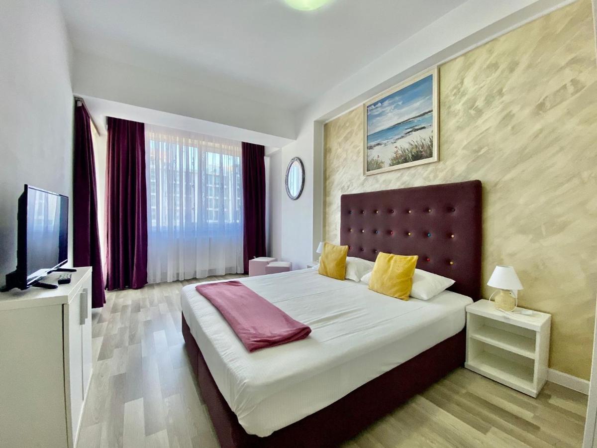 Apartament Summerland Mamaia Nord Екстериор снимка